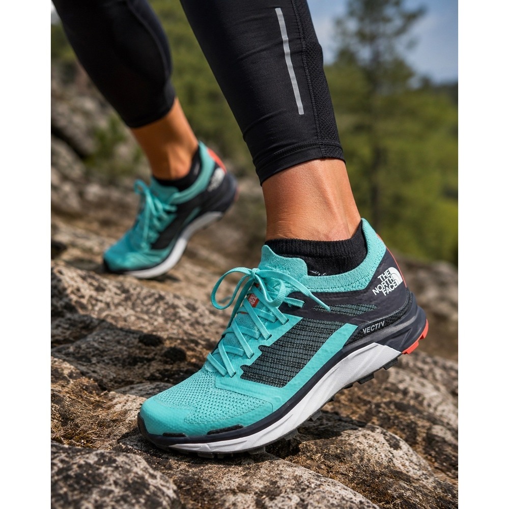The North Face Flight VECTIV Trail Running Shoes Womens 7.5 Teal Matryx